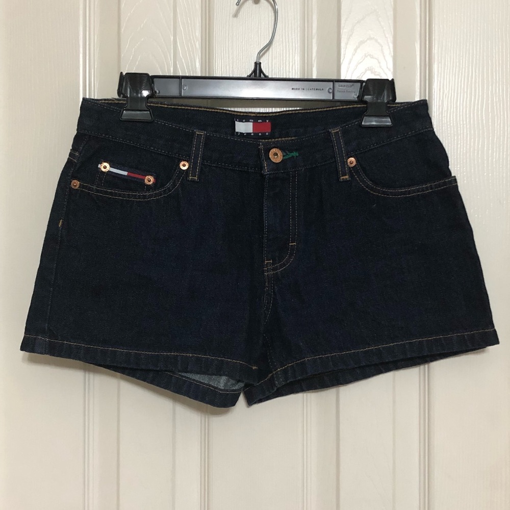 Vintage Tommy Jeans Short 7